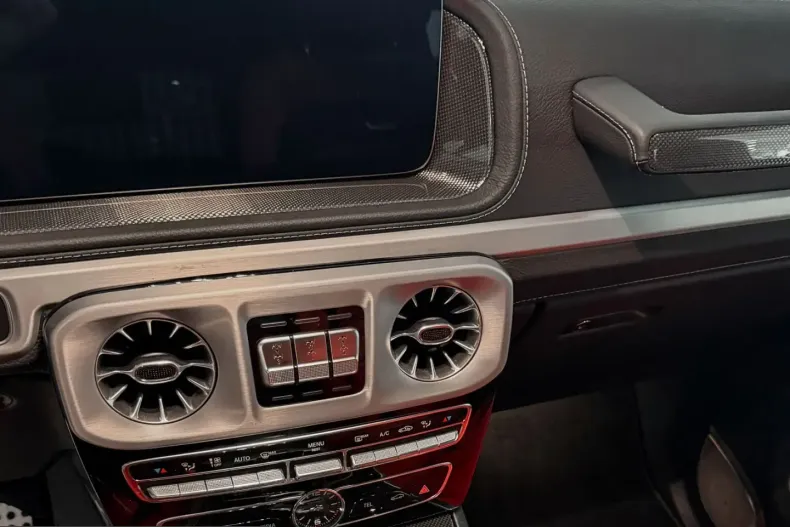 Mercedes-Benz G 63 AMG (Clasa G) din 2022 cu 79.970 km - oferta MER244772 - foto 13