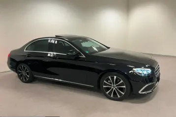 Mercedes-Benz E 220 din 2022 - oferta MER244773