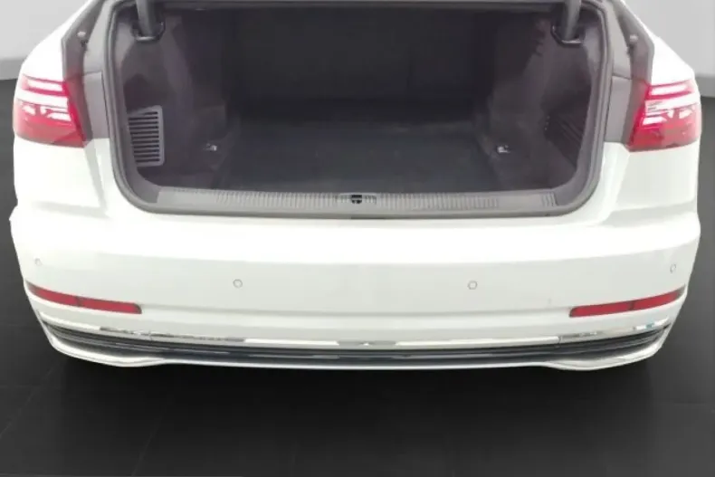 Audi A8 din 2022 cu 48.472 km - oferta AUD244777 - foto 16