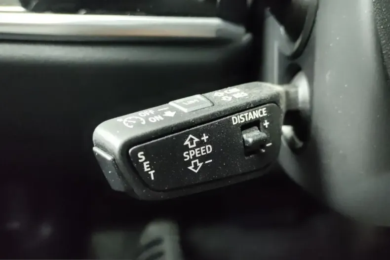 Audi A8 din 2022 cu 48.472 km - oferta AUD244777 - foto 18