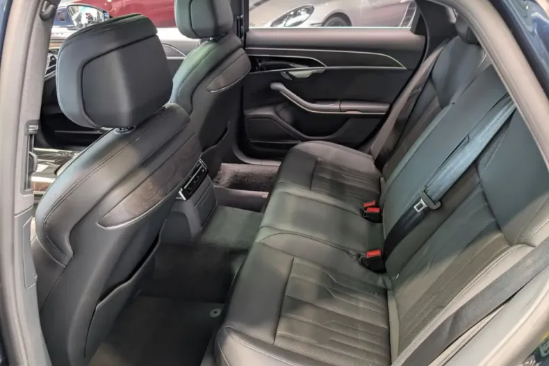 Audi A8 din 2022 cu 64.000 km - oferta AUD244778 - foto 11