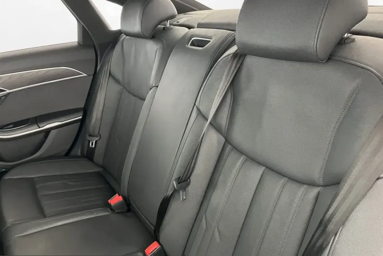 Audi A8 din 2022 cu 83.922 km - oferta AUD244780 - foto 9