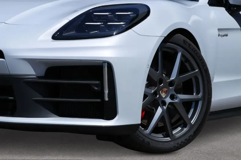 Porsche Panamera din 2025 cu 14.200 km - oferta POR244781 - foto 8