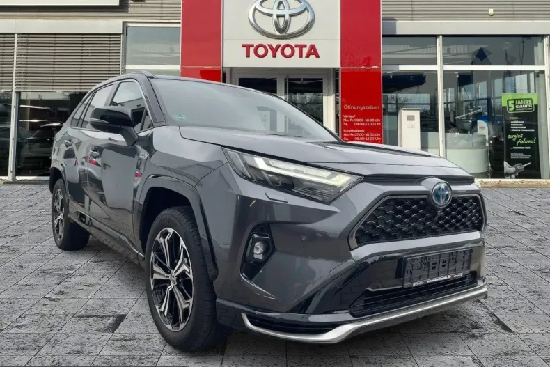 Toyota RAV4 din 2023 cu 41.621 km - oferta TOY244782 - foto 5