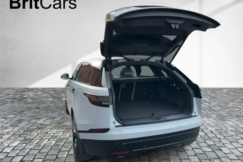 Land Rover Range Rover Velar din 2024 cu 25.574 km - oferta LAN244785 - foto 4
