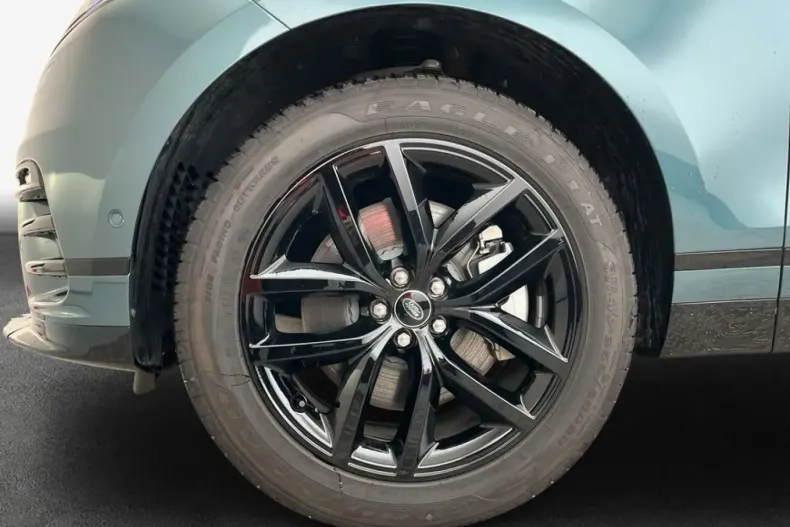 Land Rover Range Rover Velar din 2025 cu 6.062 km - oferta LAN244786 - foto 9