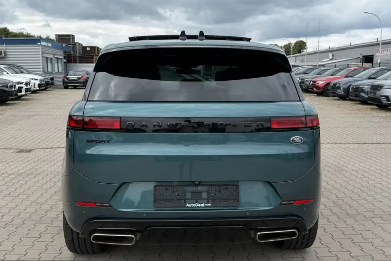 Land Rover Range Rover Sport din 2023 cu 71.795 km - oferta LAN244788 - foto 4