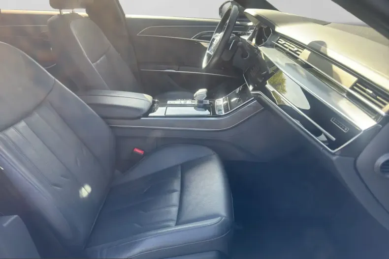 Audi A8 din 2022 cu 77.915 km - oferta AUD244790 - foto 3