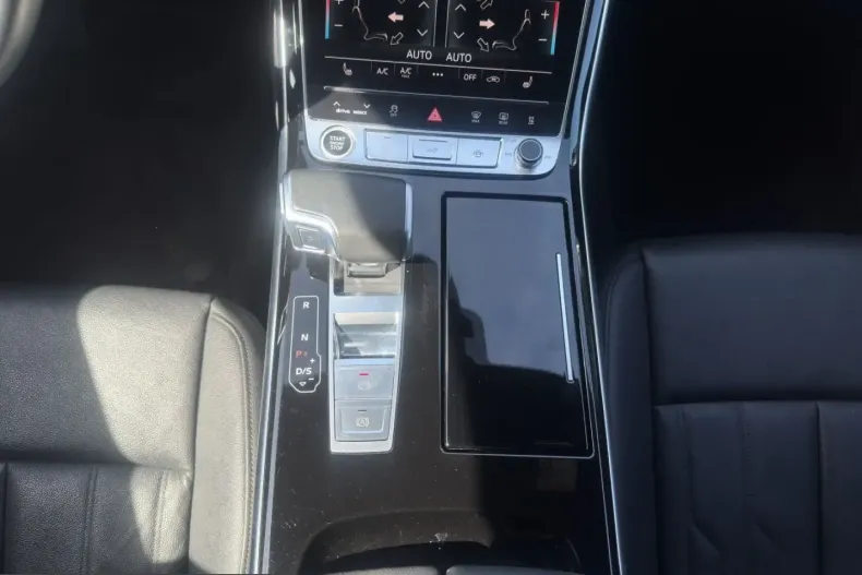 Audi A8 din 2022 cu 77.915 km - oferta AUD244790 - foto 9