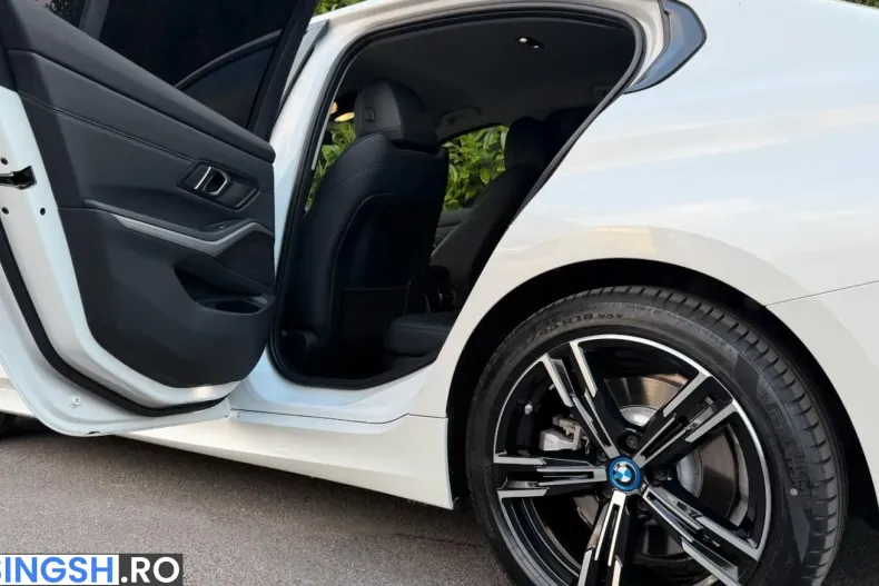 BMW 320 (Seria 3) din 2022 cu 55.380 km - oferta BMW244794 - foto 17