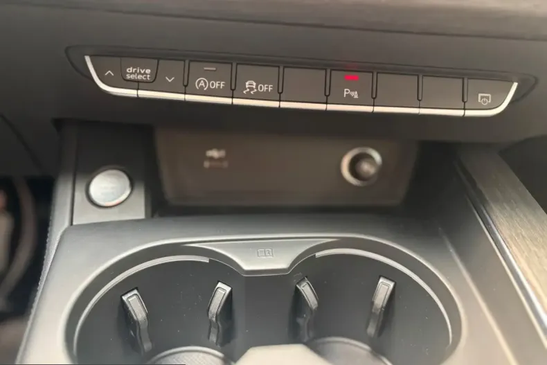 Audi A5 din 2022 cu 84.200 km - oferta AUD244796 - foto 13