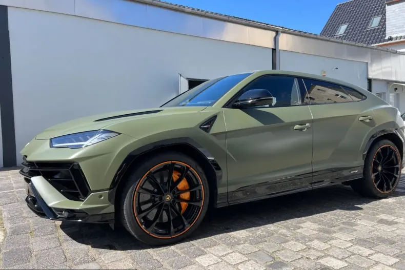 Lamborghini Urus din 2023 cu 5.700 km - oferta LAM244802 - foto 2