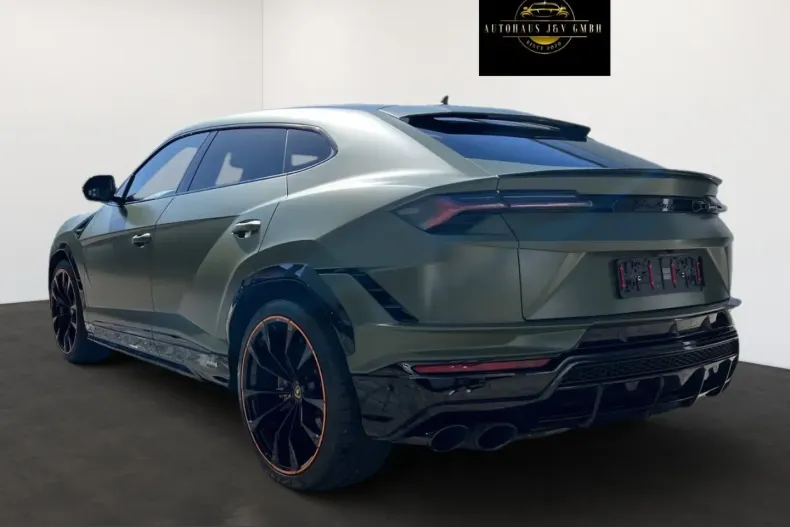 Lamborghini Urus din 2023 cu 5.700 km - oferta LAM244802 - foto 11
