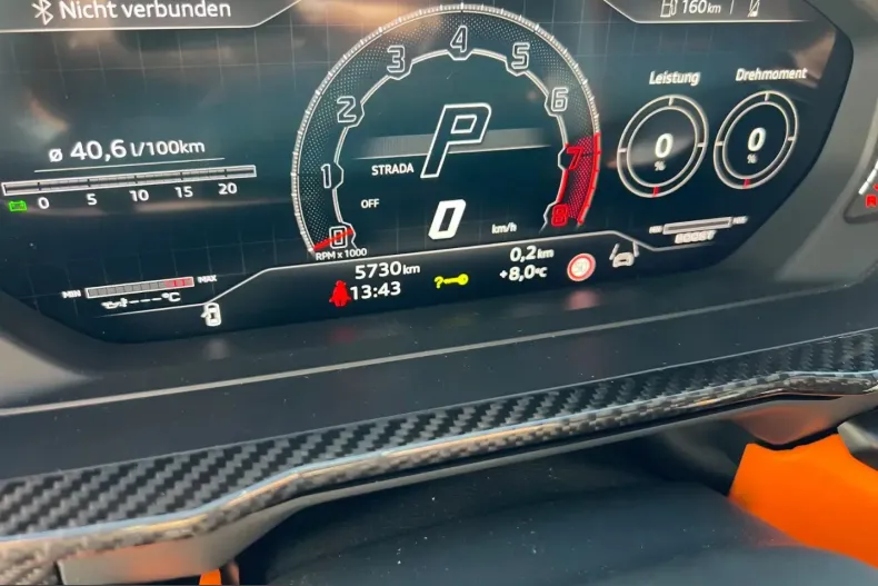 Lamborghini Urus din 2023 cu 5.700 km - oferta LAM244802 - foto 19
