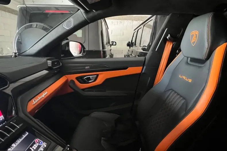 Lamborghini Urus din 2023 cu 5.700 km - oferta LAM244802 - foto 25