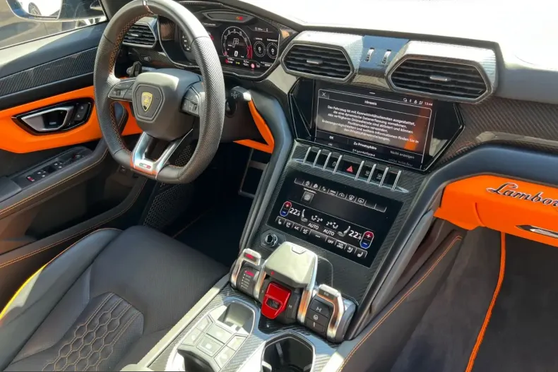 Lamborghini Urus din 2023 cu 5.700 km - oferta LAM244802 - foto 28