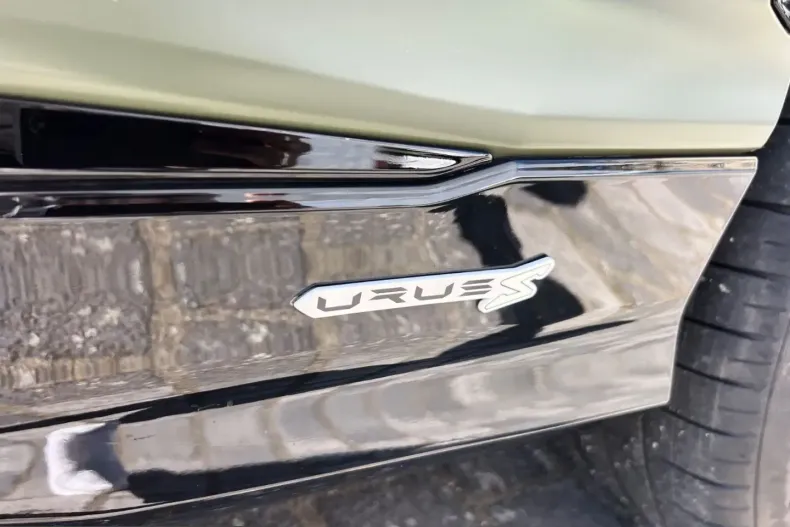 Lamborghini Urus din 2023 cu 5.700 km - oferta LAM244802 - foto 45