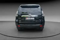 Toyota Land Cruiser din 2023 cu 56.584 km - oferta TOY244805 - foto 4