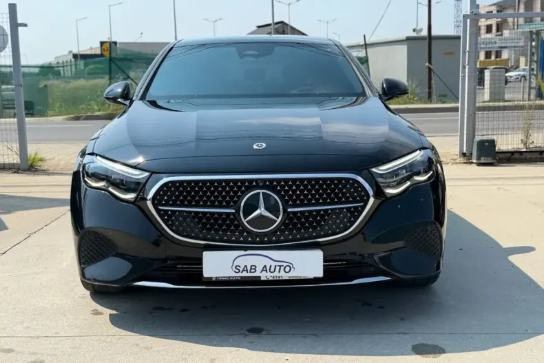 Mercedes-Benz E 200 (Clasa E) din 2024 cu 89.592 km - oferta MER244807 - foto 12