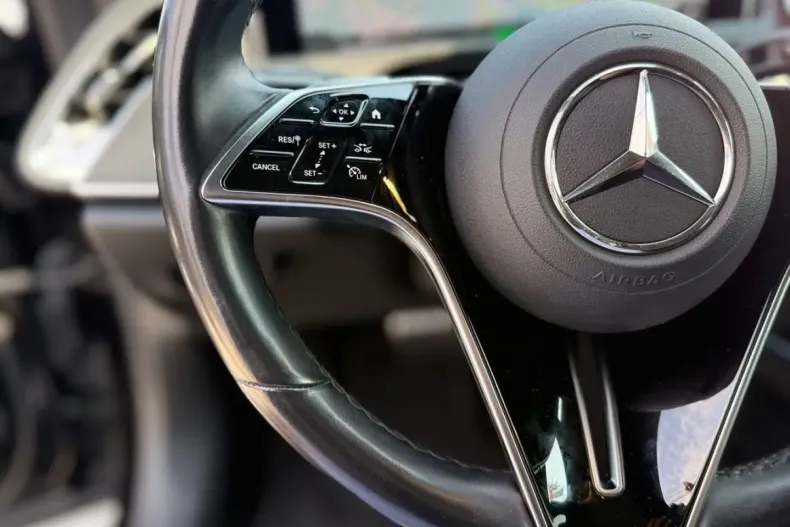 Mercedes-Benz E 200 (Clasa E) din 2024 cu 89.592 km - oferta MER244807 - foto 29