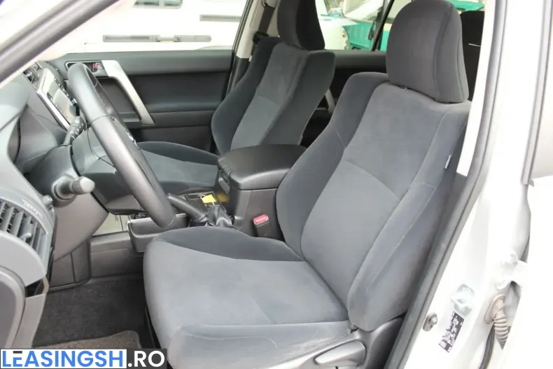 Toyota Land Cruiser din 2023 cu 24.500 km - oferta TOY244809 - foto 17