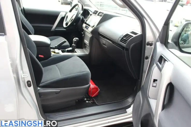 Toyota Land Cruiser din 2023 cu 24.500 km - oferta TOY244809 - foto 19