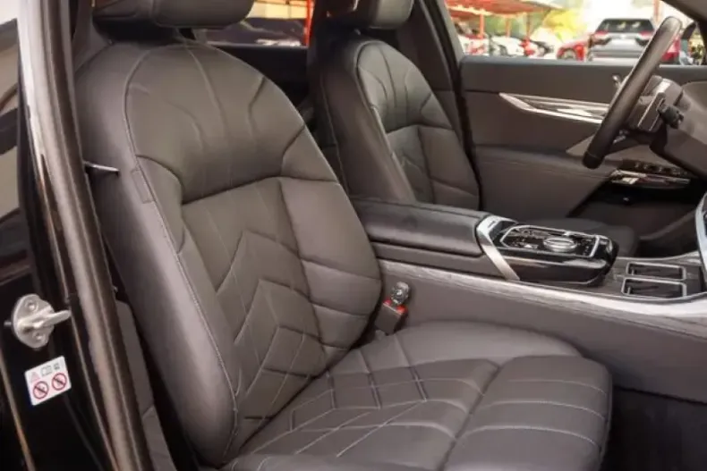 BMW 740 (Seria 7) din 2023 cu 48.800 km - oferta BMW244814 - foto 3