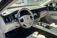 Volvo XC60 din 2023 cu 35.533 km - oferta VOL244817 - foto 2