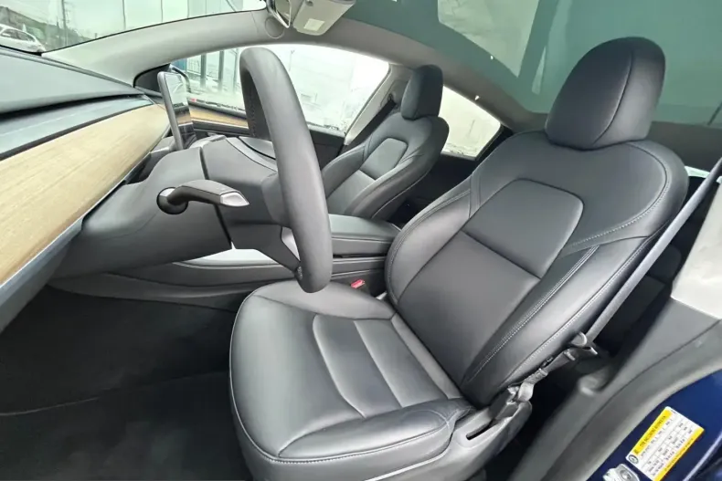 Tesla Model Y din 2022 cu 42.362 km - oferta TES244818 - foto 14