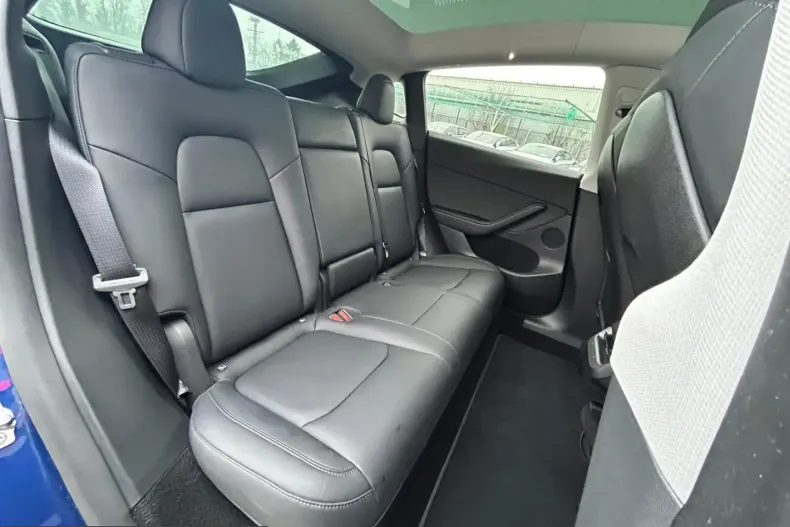 Tesla Model Y din 2022 cu 42.362 km - oferta TES244818 - foto 17