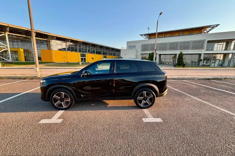 Jaecoo 7 din 2026 cu 3.100 km - oferta JAE244821 - foto 7