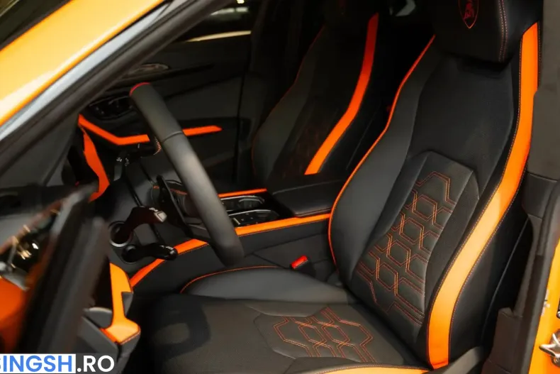 Lamborghini Urus din 2025 cu 2.100 km - oferta LAM244828 - foto 8