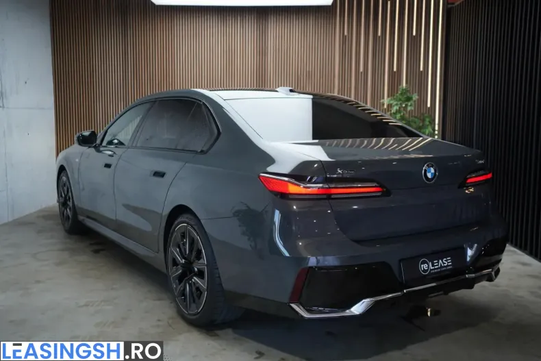 BMW 740 (Seria 7) din 2025 cu 13.890 km - oferta BMW244834 - foto 7