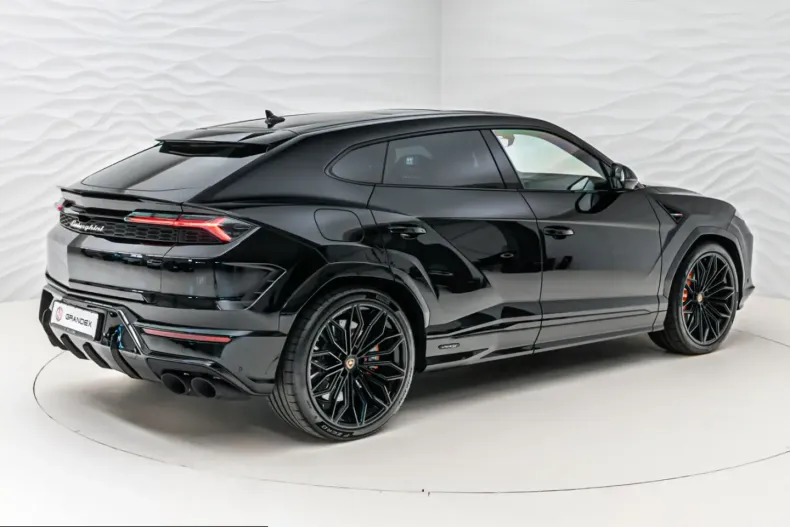 Lamborghini Urus din 2025 cu 10.000 km - oferta LAM244835 - foto 6