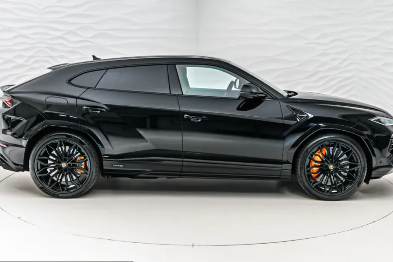 Lamborghini Urus din 2025 cu 10.000 km - oferta LAM244835 - foto 7