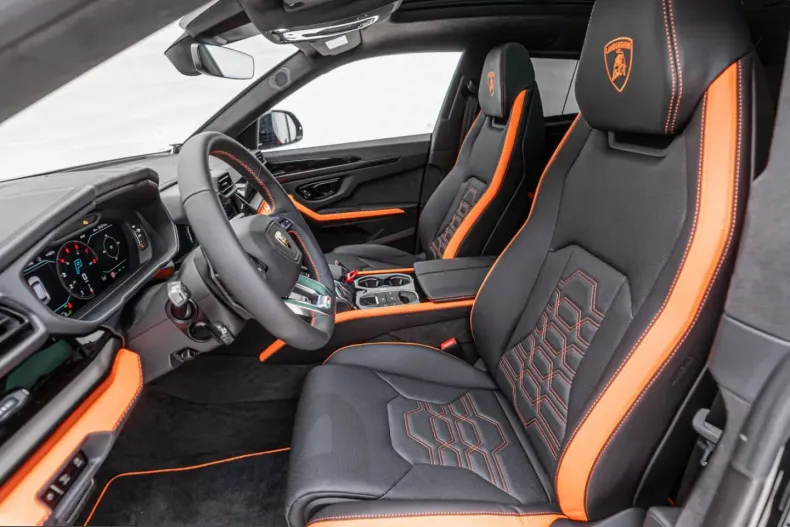 Lamborghini Urus din 2025 cu 10.000 km - oferta LAM244835 - foto 21