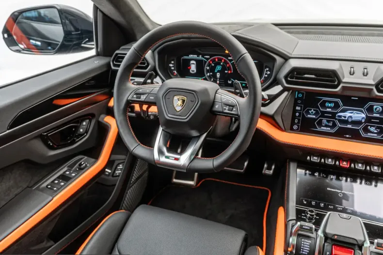 Lamborghini Urus din 2025 cu 10.000 km - oferta LAM244835 - foto 25
