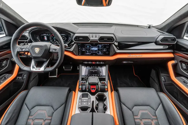 Lamborghini Urus din 2025 cu 10.000 km - oferta LAM244835 - foto 28