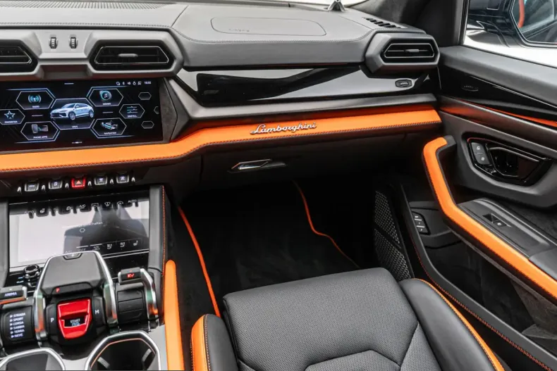 Lamborghini Urus din 2025 cu 10.000 km - oferta LAM244835 - foto 29