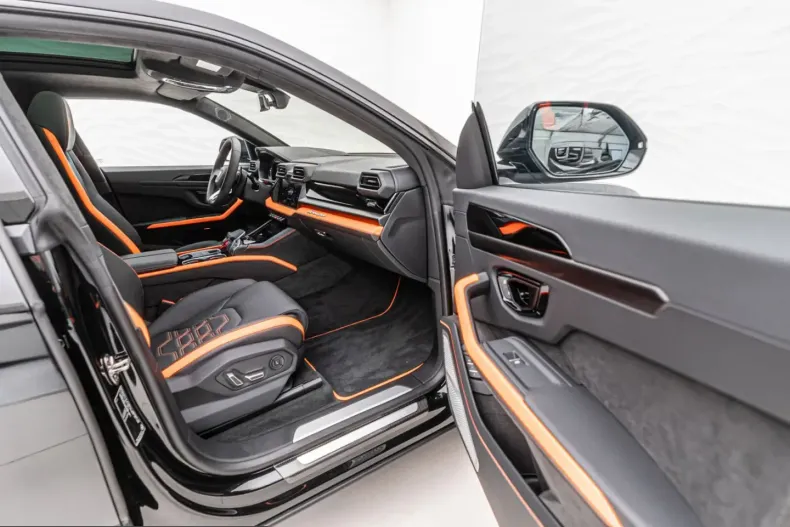 Lamborghini Urus din 2025 cu 10.000 km - oferta LAM244835 - foto 30