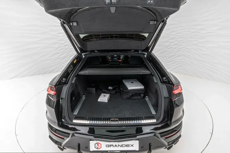 Lamborghini Urus din 2025 cu 10.000 km - oferta LAM244835 - foto 41