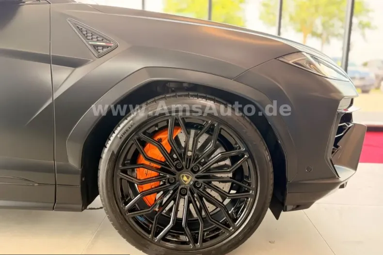 Lamborghini Urus din 2025 cu 12.500 km - oferta LAM244836 - foto 5