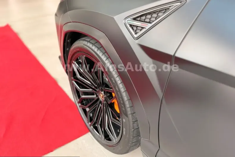 Lamborghini Urus din 2025 cu 12.500 km - oferta LAM244836 - foto 7