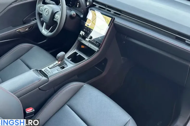 Lexus LBX din 2025 cu 6.500 km - oferta LEX244837 - foto 10