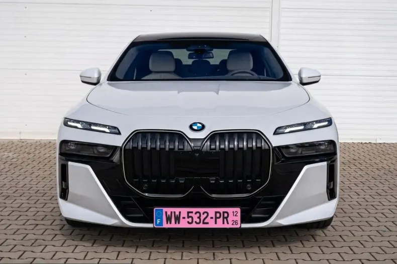 BMW 740 (Seria 7) din 2024 cu 32.834 km - oferta BMW244843 - foto 5