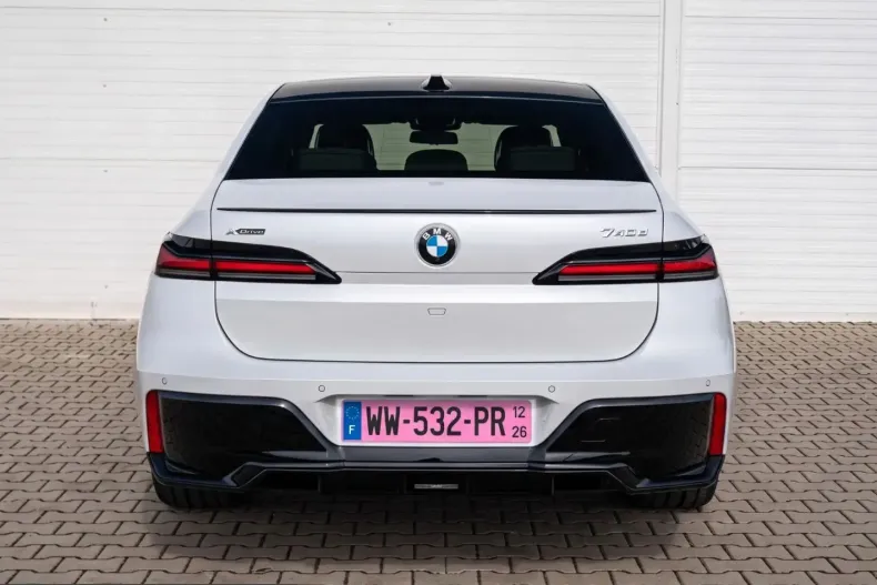 BMW 740 (Seria 7) din 2024 cu 32.834 km - oferta BMW244843 - foto 7