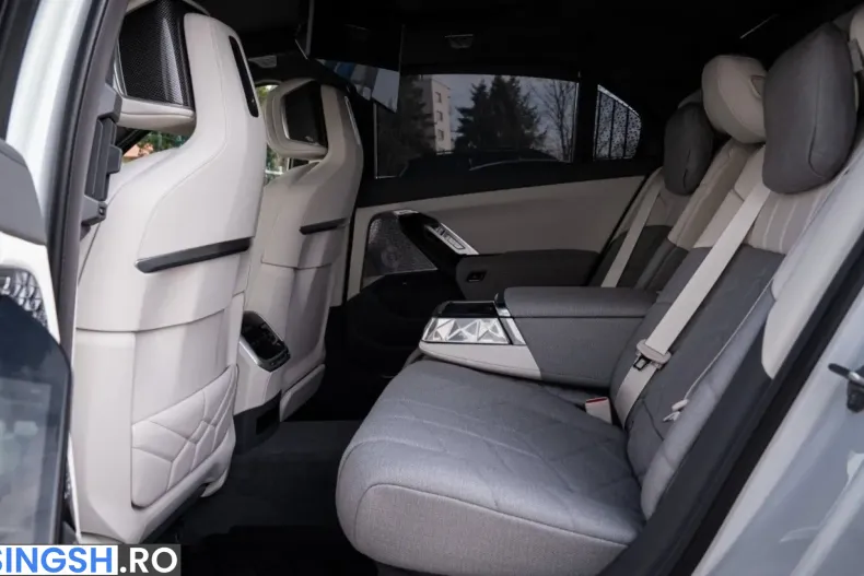BMW 740 (Seria 7) din 2024 cu 32.834 km - oferta BMW244843 - foto 19
