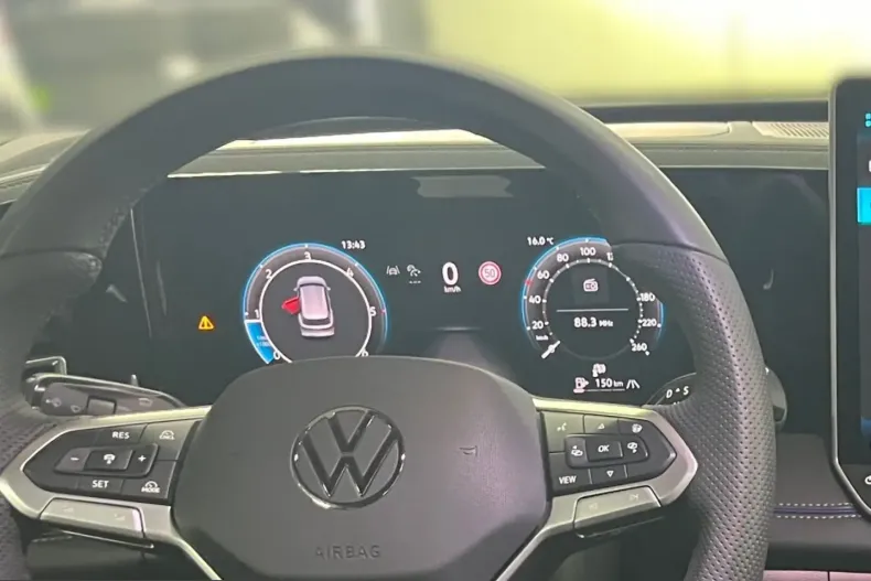 Volkswagen Tiguan din 2025 cu 15.944 km - oferta VOL244846 - foto 9