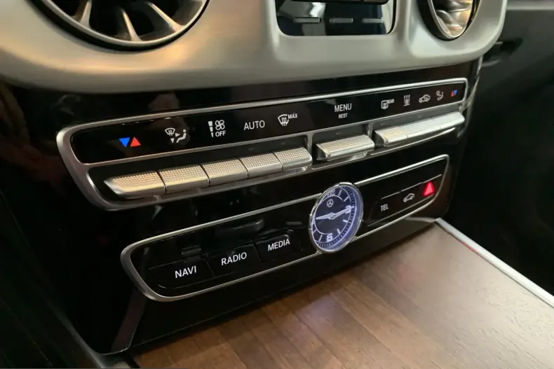 Mercedes-Benz G 400 (Clasa G) din 2023 cu 120.000 km - oferta MER244848 - foto 19