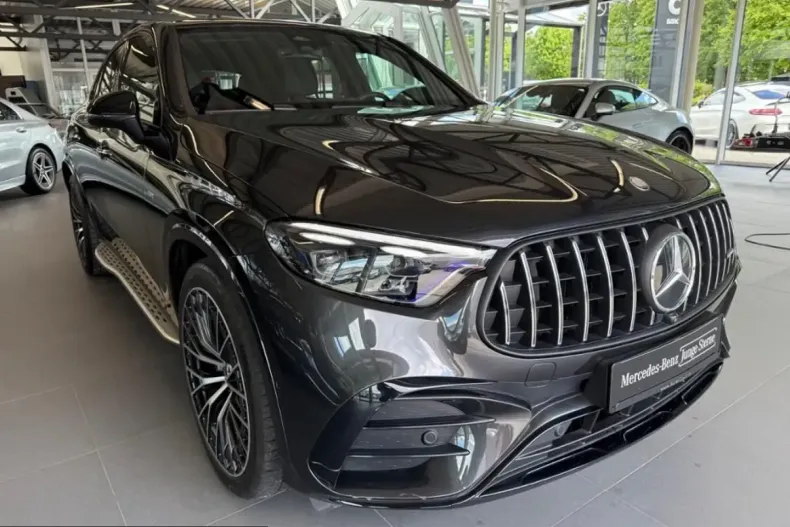 Mercedes-Benz GLC 43 AMG (Clasa GLC) din 2025 cu 10.000 km - oferta MER244857 - foto 3